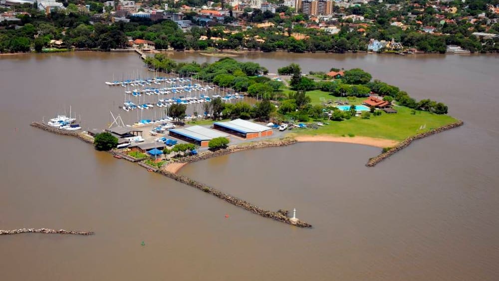 Clube dos Jangadeiros – Estrutura completa para sua família