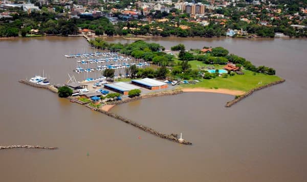 Clube dos Jangadeiros – Estrutura completa para sua família