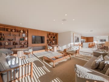 Living amplo Porto 1820