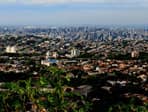 Teresópolis. Um bairro completo, numa das regiões mais valorizada de Porto Alegre.
