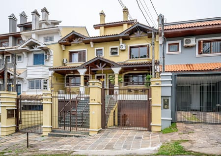 Casa no bairro Tristeza em Porto Alegre - Cód. 10174