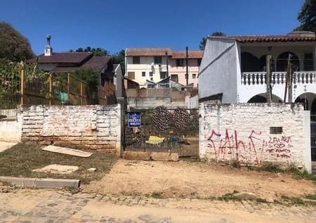 Terreno no bairro Camaquã em Porto Alegre - Cód. 12311