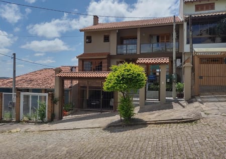 Casa no bairro Espírito Santo em Porto Alegre - Cód. 12992