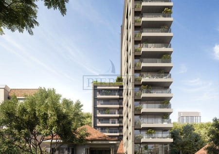 Apartamento no bairro Moinhos de Vento em Porto Alegre - Cód. 13109