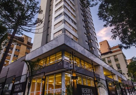 Apartamento no bairro Auxiliadora em Porto Alegre - Cód. 13726