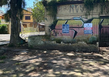 Terreno no bairro Pedra Redonda em Porto Alegre - Cód. 14234