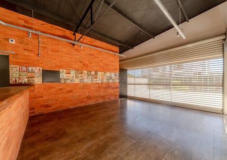 Loja no bairro Tristeza em Porto Alegre - Cód. 14562