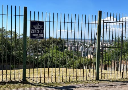 Terreno no bairro Sétimo Céu em Porto Alegre - Cód. 14580