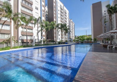 Apartamento no bairro Menino Deus em Porto Alegre - Cód. 14612