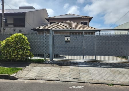 Casa no bairro Hípica em Porto Alegre - Cód. 14638