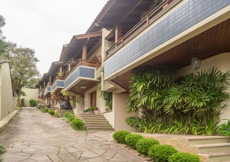 Casa em Condomínio no bairro Cristal em Porto Alegre - Cód. 15330
