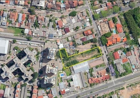 Terreno no bairro Camaquã em Porto Alegre - Cód. 15346
