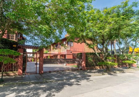 Casa em Condomínio no bairro Pedra Redonda em Porto Alegre - Cód. 15431