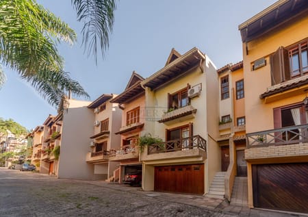 Casa em Condomínio no bairro Tristeza em Porto Alegre - Cód. 15680