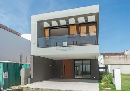 Casa em Condomínio no bairro Ipanema em Porto Alegre - Cód. 15717