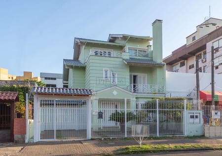 Casa no bairro Cristal em Porto Alegre - Cód. 15889