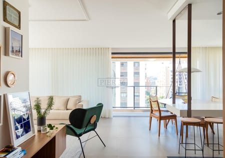 Apartamento no bairro Menino Deus em Porto Alegre - Cód. 15978