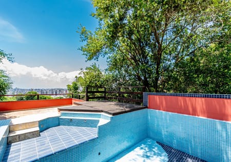 Casa em Condomínio no bairro Menino Deus em Porto Alegre - Cód. 16041