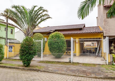 Casa no bairro Hípica em Porto Alegre - Cód. 16270