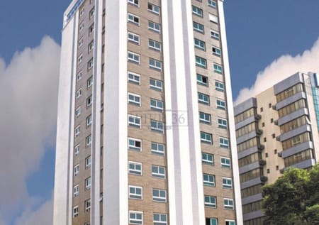 Apartamento no bairro Moinhos de Vento em Porto Alegre - Cód. 13147