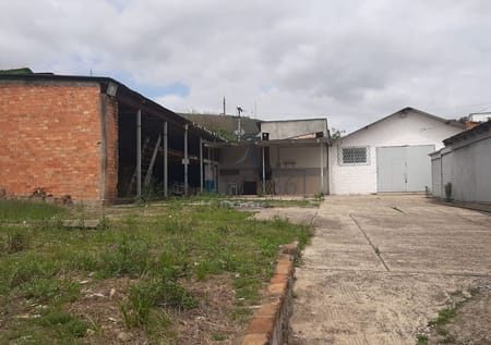 Terreno no bairro Partenon em Porto Alegre - Cód. 17023