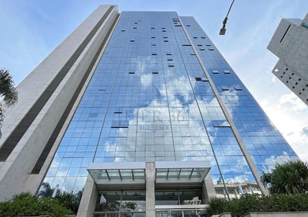 Apartamento no bairro Praia de Belas em Porto Alegre - Cód. 17067