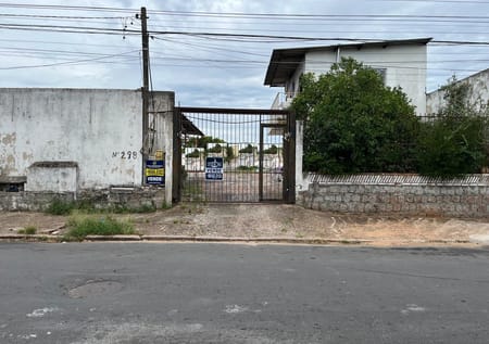 Terreno no bairro Camaquã em Porto Alegre - Cód. 17075