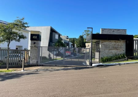 Terreno em Condomínio no bairro Vila Nova em Porto Alegre - Cód. 17162
