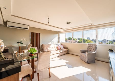 Apartamento no bairro Tristeza em Porto Alegre - Cód. 17230