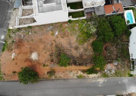 Terreno no bairro Guarujá em Porto Alegre - Cód. 17358
