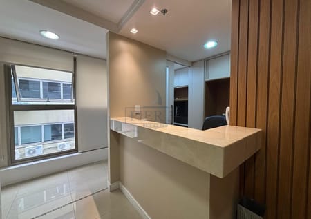 Sala no bairro Rio Branco em Porto Alegre - Cód. 17408