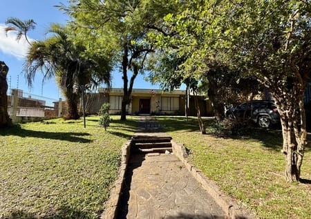 Casa no bairro Santa Tereza em Porto Alegre - Cód. 17492
