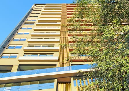 Apartamento no bairro Menino Deus em Porto Alegre - Cód. 17553