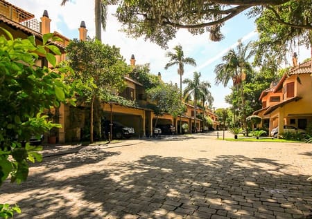 Casa em Condomínio no bairro Tristeza em Porto Alegre - Cód. 17755