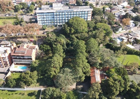 Terreno no bairro Vila Assunção em Porto Alegre - Cód. 1781