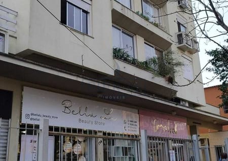 Sala no bairro Azenha em Porto Alegre - Cód. 18109