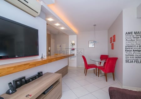 Apartamento no bairro Cristal em Porto Alegre - Cód. 4477