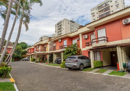 Casa em Condomínio no bairro Tristeza em Porto Alegre - Cód. 5786