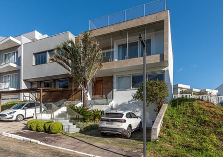 Casa em Condomínio no bairro Vila Nova em Porto Alegre - Cód. 5791