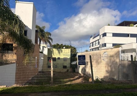 Terreno no bairro Vila Assunção em Porto Alegre - Cód. 7988