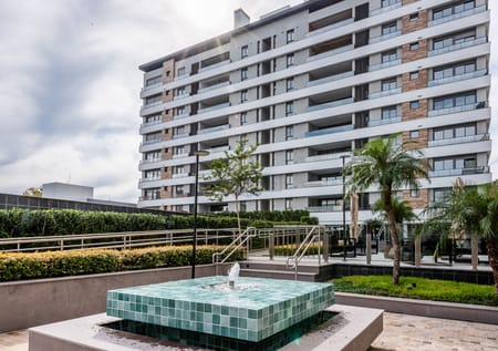 Apartamento no bairro Tristeza em Porto Alegre - Cód. 8656