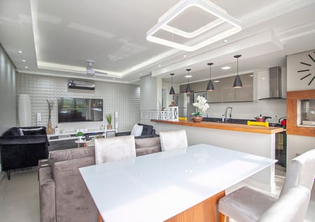 Apartamento no bairro Tristeza em Porto Alegre - Cód. 9038