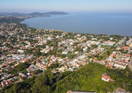 Terreno no bairro Ipanema em Porto Alegre - Cód. 9887