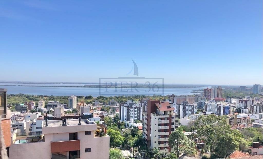 Cobertura à venda com 310m², 4 dormitórios, 1 suíte, 3 vagas no bairro Santa Tereza em Porto Alegre - Foto 1