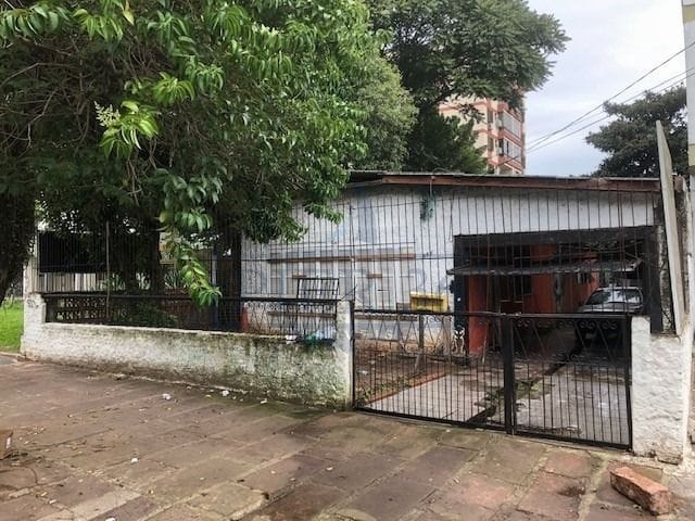 Terreno à venda com 275m² no bairro Tristeza em Porto Alegre - Foto 1