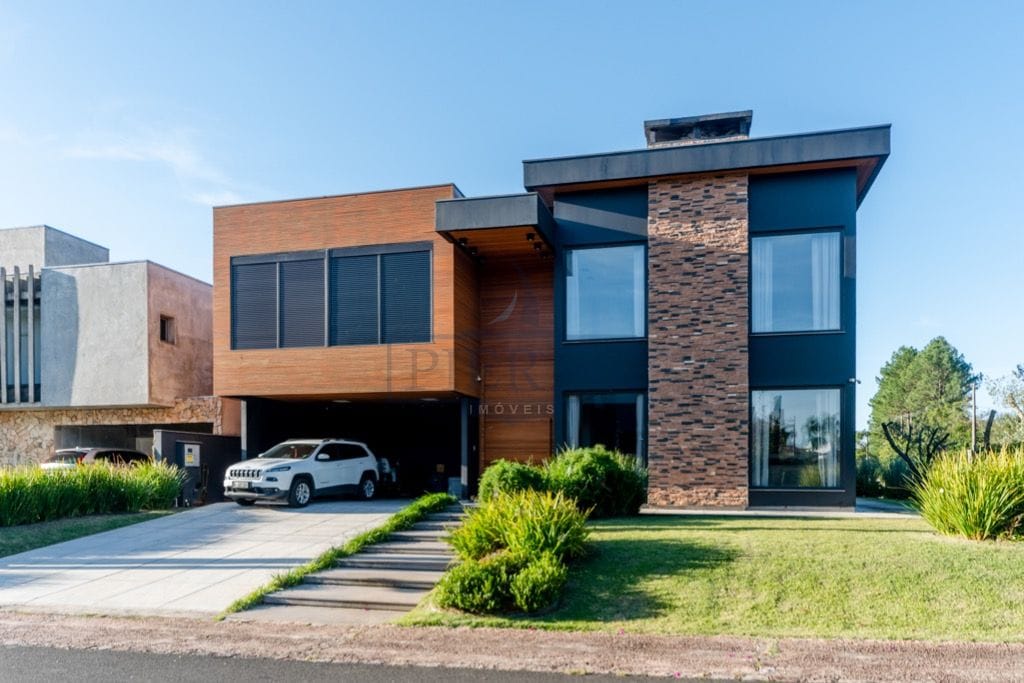 Casa em Condomínio à venda com 473m², 5 dormitórios, 5 suítes, 4 vagas no bairro Terraville em Porto Alegre - Foto 1
