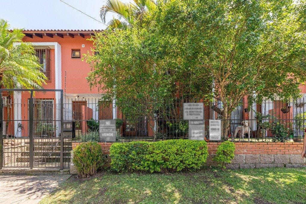 Casa em Condomínio à venda com 148m², 3 dormitórios, 1 suíte, 2 vagas no bairro Ipanema em Porto Alegre - Foto 1