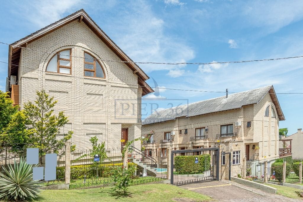 Casa em Condomínio à venda com 206m², 3 dormitórios, 1 suíte, 2 vagas no bairro Cristal em Porto Alegre - Foto 1