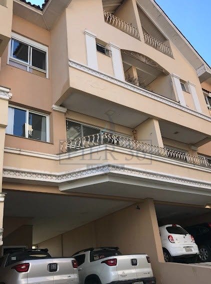 Casa em Condomínio à venda com 230m², 4 dormitórios, 1 suíte, 3 vagas no bairro Pedra Redonda em Porto Alegre - Foto 1