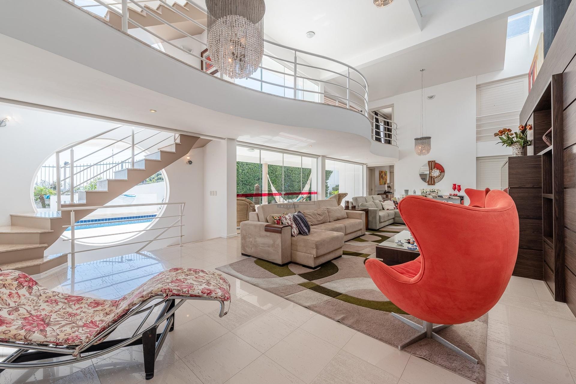 Casa em Condomínio à venda com 533m², 4 dormitórios, 3 suítes, 4 vagas no bairro Nonoai em Porto Alegre - Foto 1